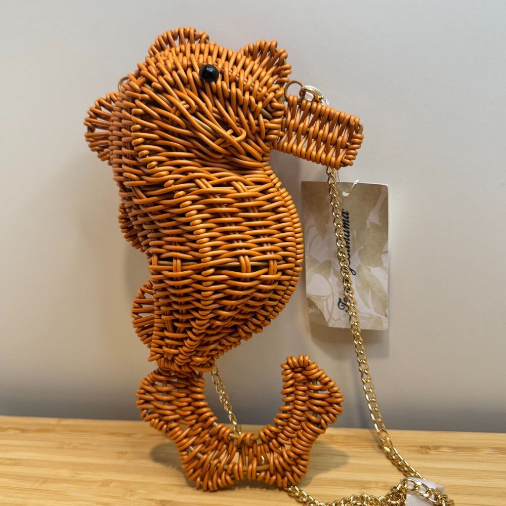 Tommy Bahama Seahorse Woven Rattan Crossbody Bag Gold Chain Natural NWT - Picture 2 of 9
